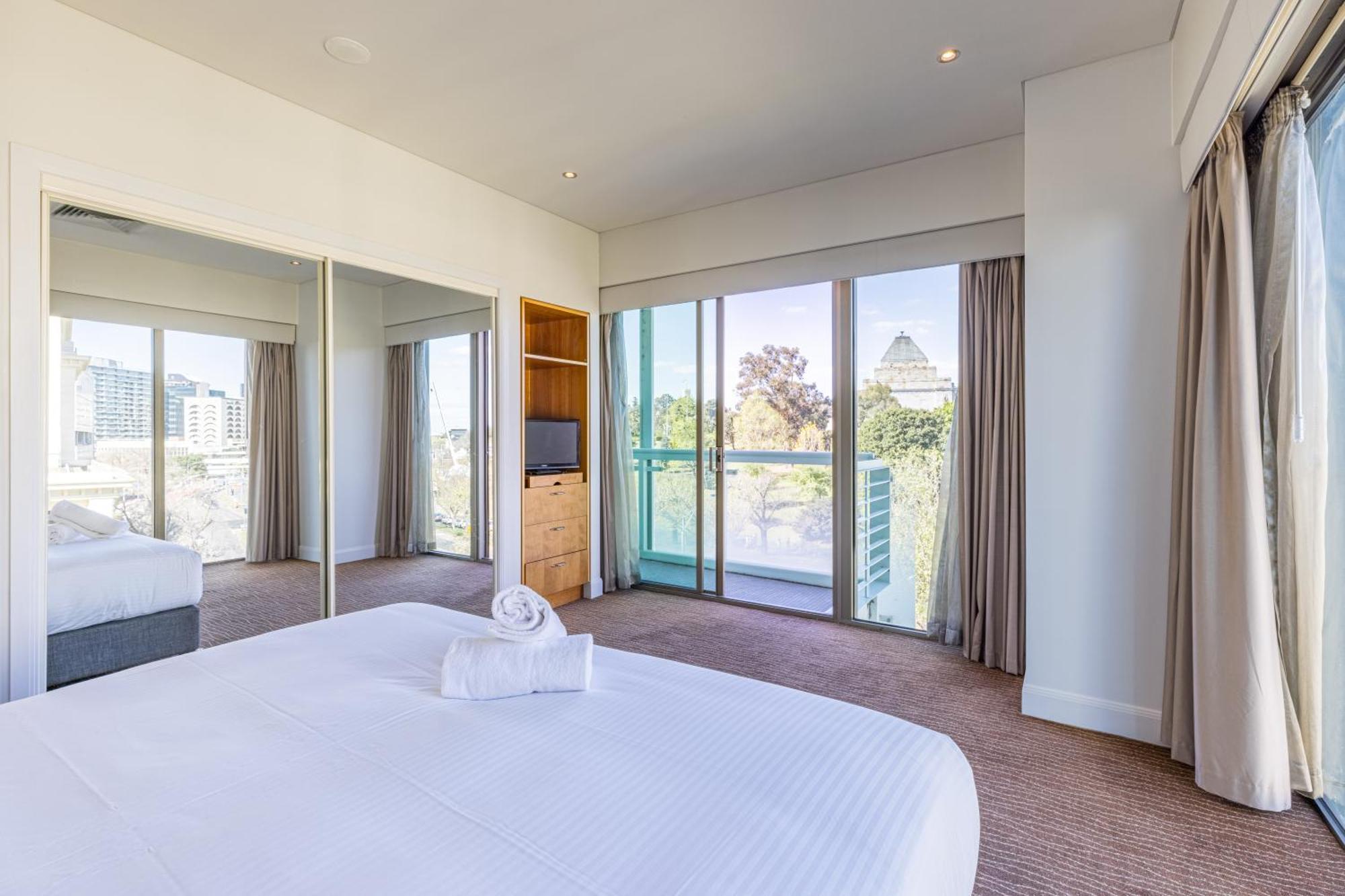 Seasons Botanic Gardens Aparthotel Melbourne Exterior photo