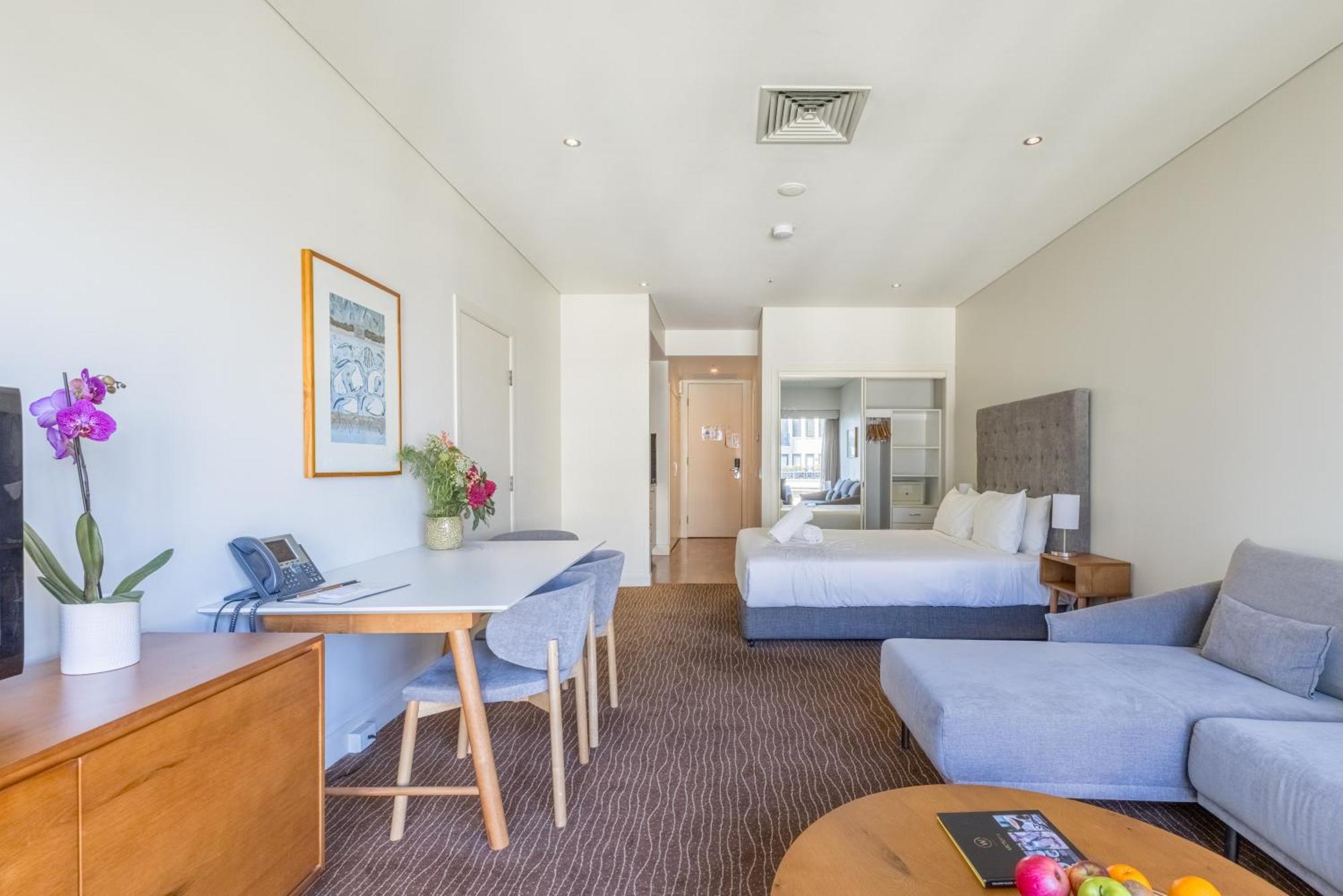 Seasons Botanic Gardens Aparthotel Melbourne Exterior photo